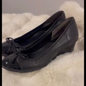 COLE HAAN x NIKE (Air Technology) BLACK LEATHER & PATENT TOE wedges sz 9.5